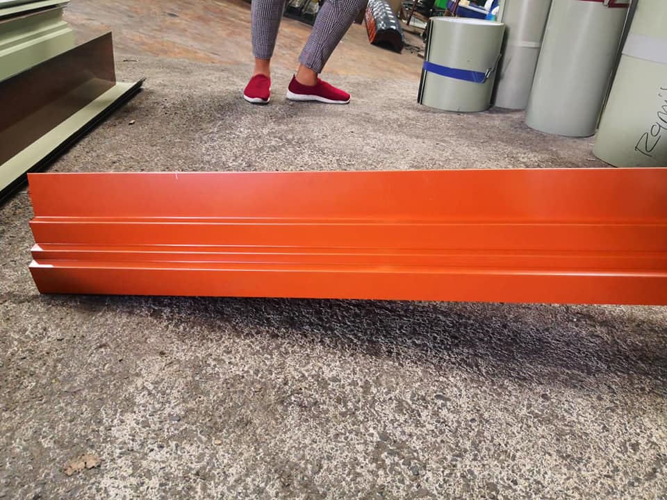 Roofing Gutter System